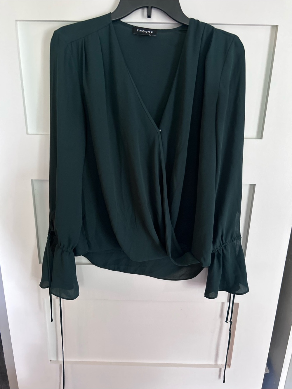 Women’s Trouvé top size small